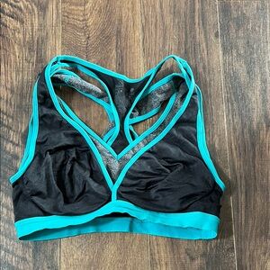 Women's Cake Maternity pumping and nursing bra size medium